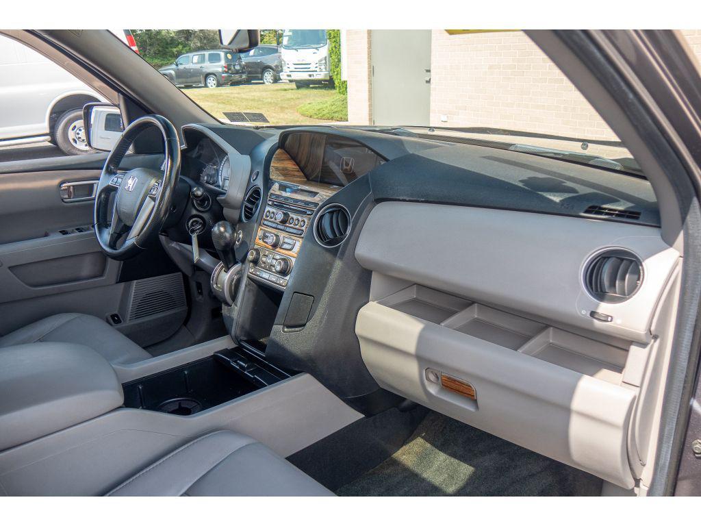 used 2014 Honda Pilot car, priced at $16,995