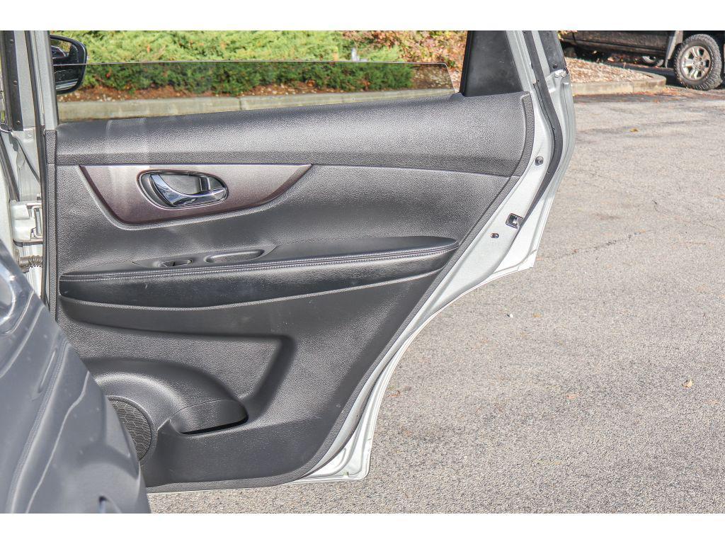 used 2015 Nissan Rogue car, priced at $12,995