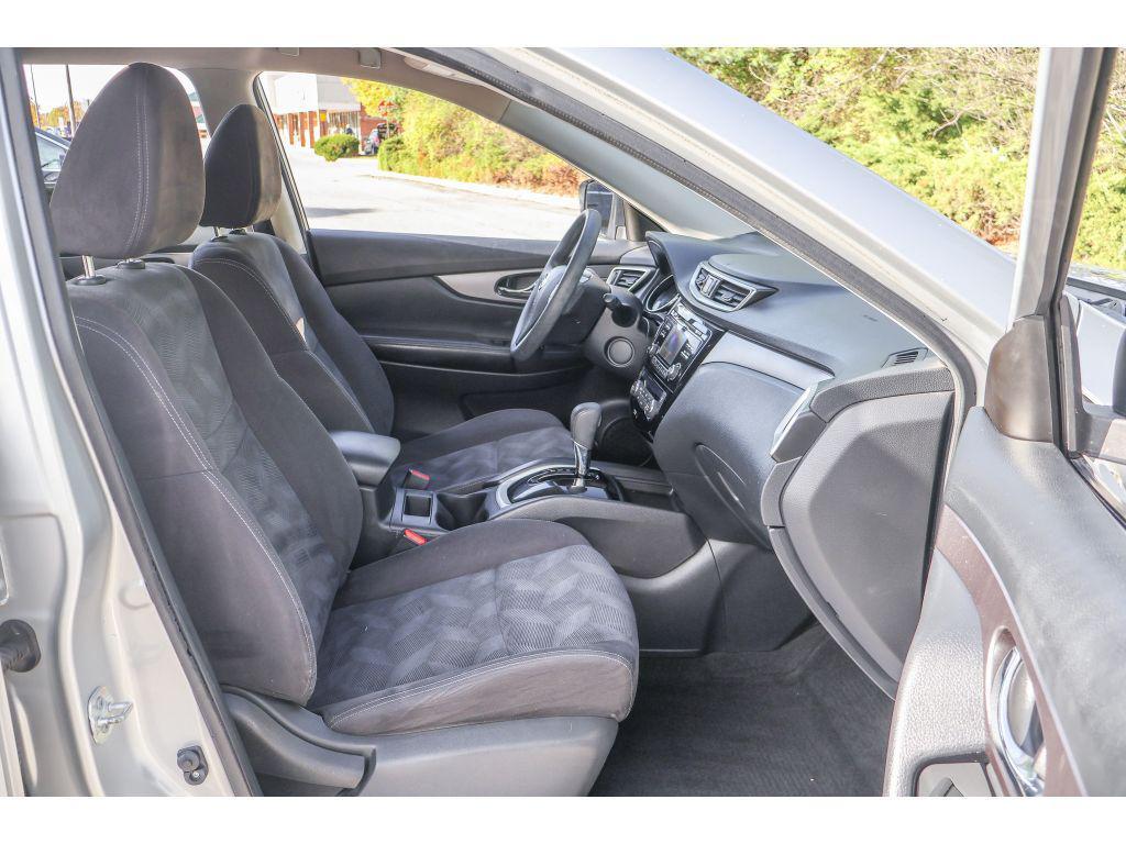 used 2015 Nissan Rogue car, priced at $12,995