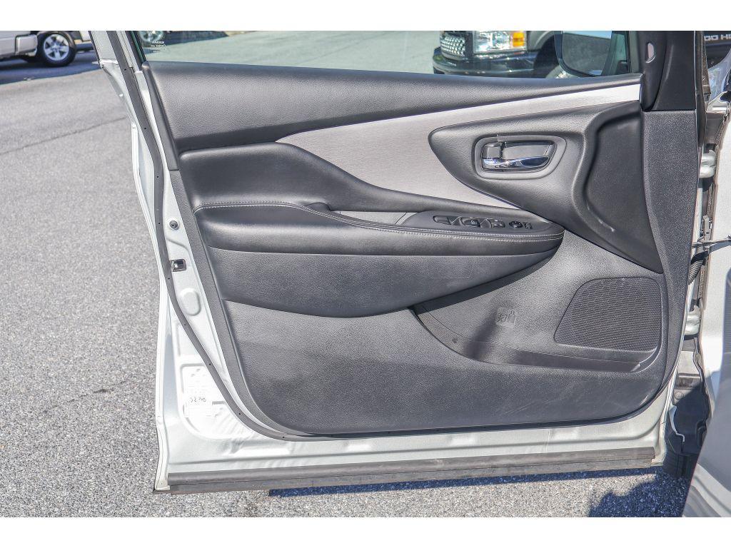 used 2023 Nissan Murano car, priced at $20,995