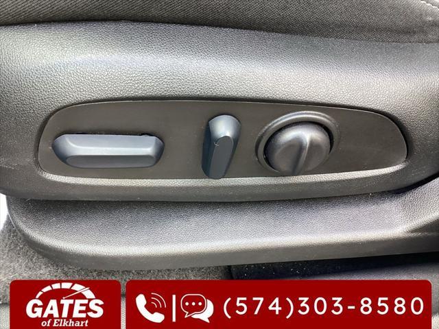 used 2023 Chevrolet Equinox car, priced at $20,999