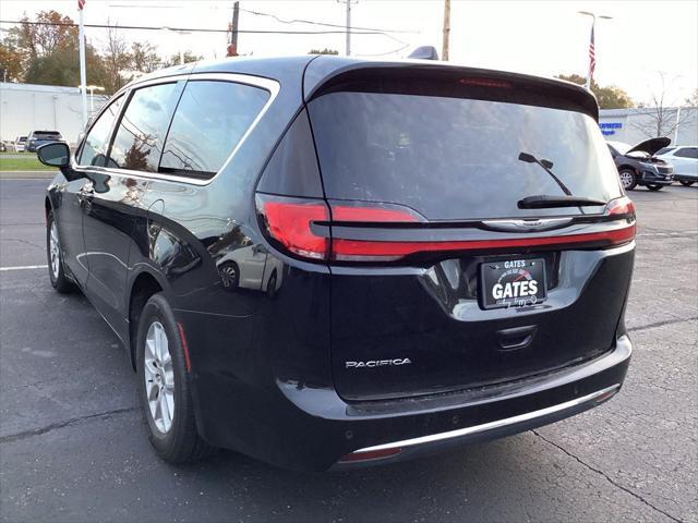 used 2023 Chrysler Pacifica car, priced at $27,396