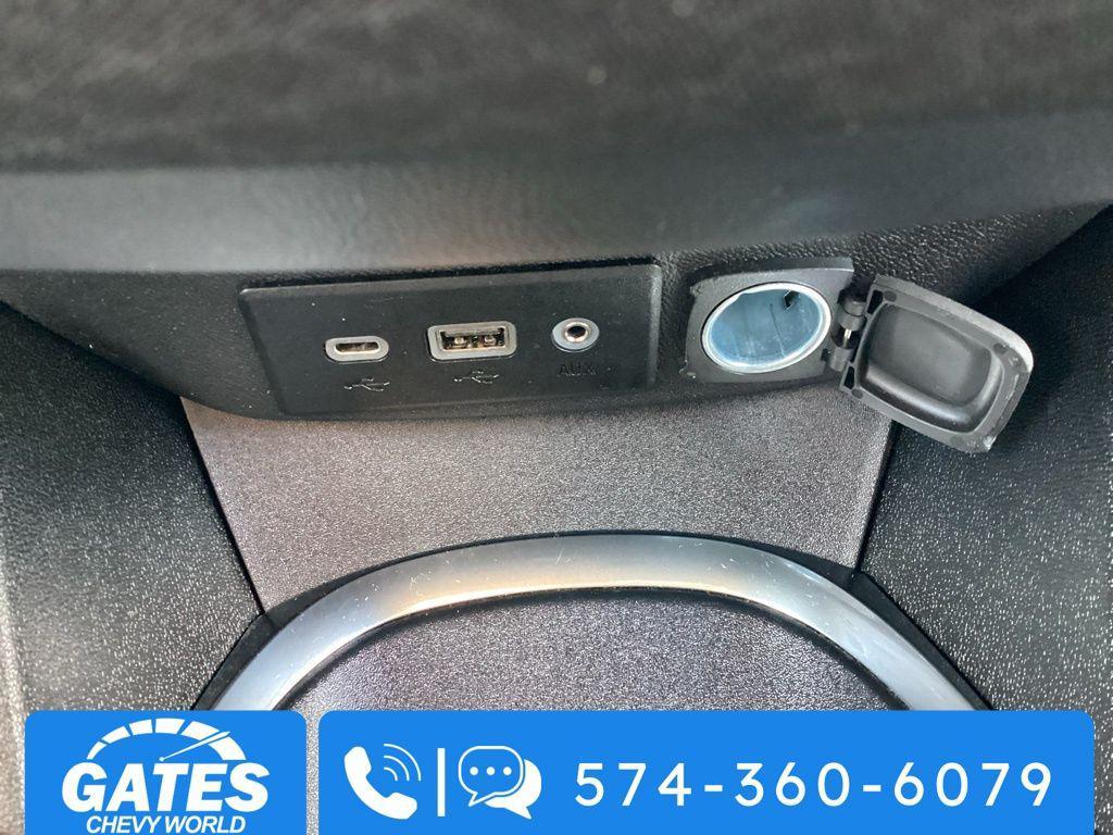 used 2024 Chevrolet Malibu car, priced at $18,999