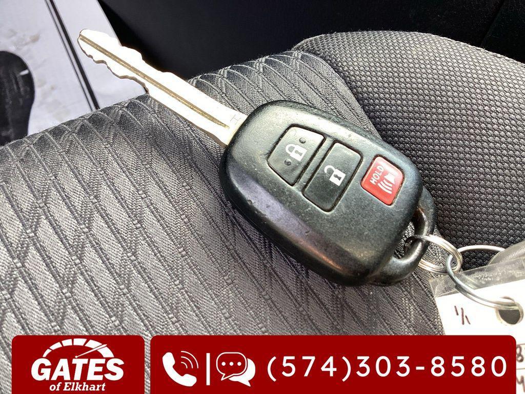 used 2016 Toyota Highlander car, priced at $11,783