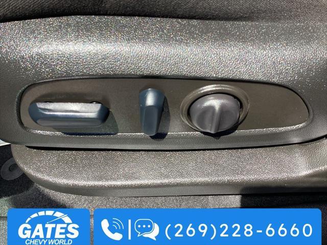 used 2022 Chevrolet Equinox car, priced at $23,589