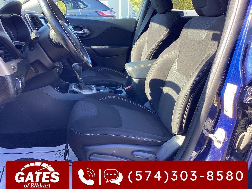 used 2015 Jeep Cherokee car, priced at $12,500