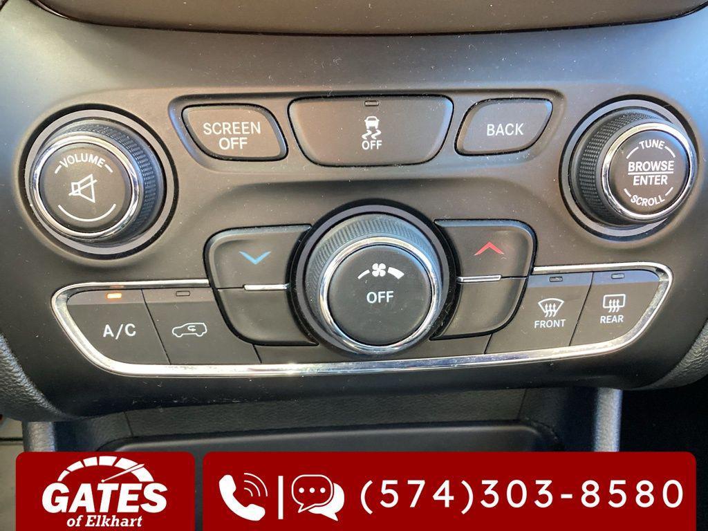 used 2015 Jeep Cherokee car, priced at $12,500