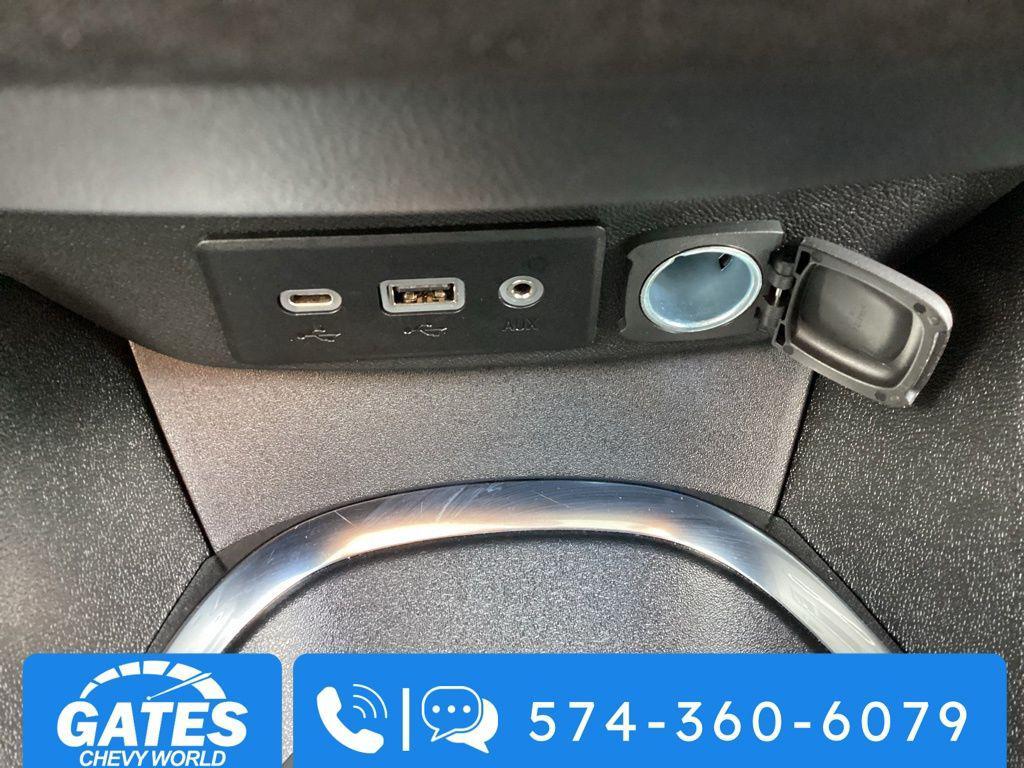 used 2024 Chevrolet Malibu car, priced at $19,995