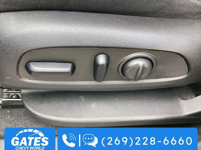 used 2023 Chevrolet Equinox car, priced at $21,988