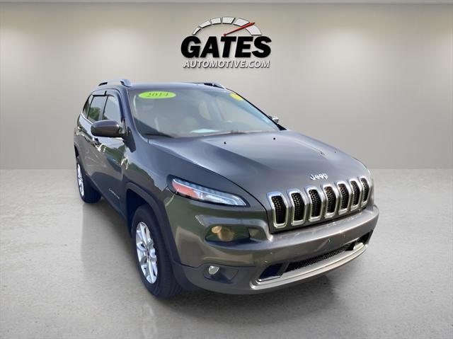 used 2014 Jeep Cherokee car, priced at $12,500