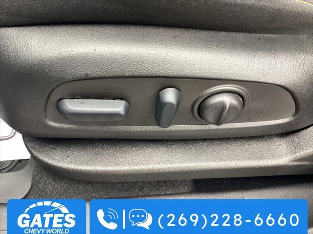 used 2022 Chevrolet Equinox car, priced at $20,795