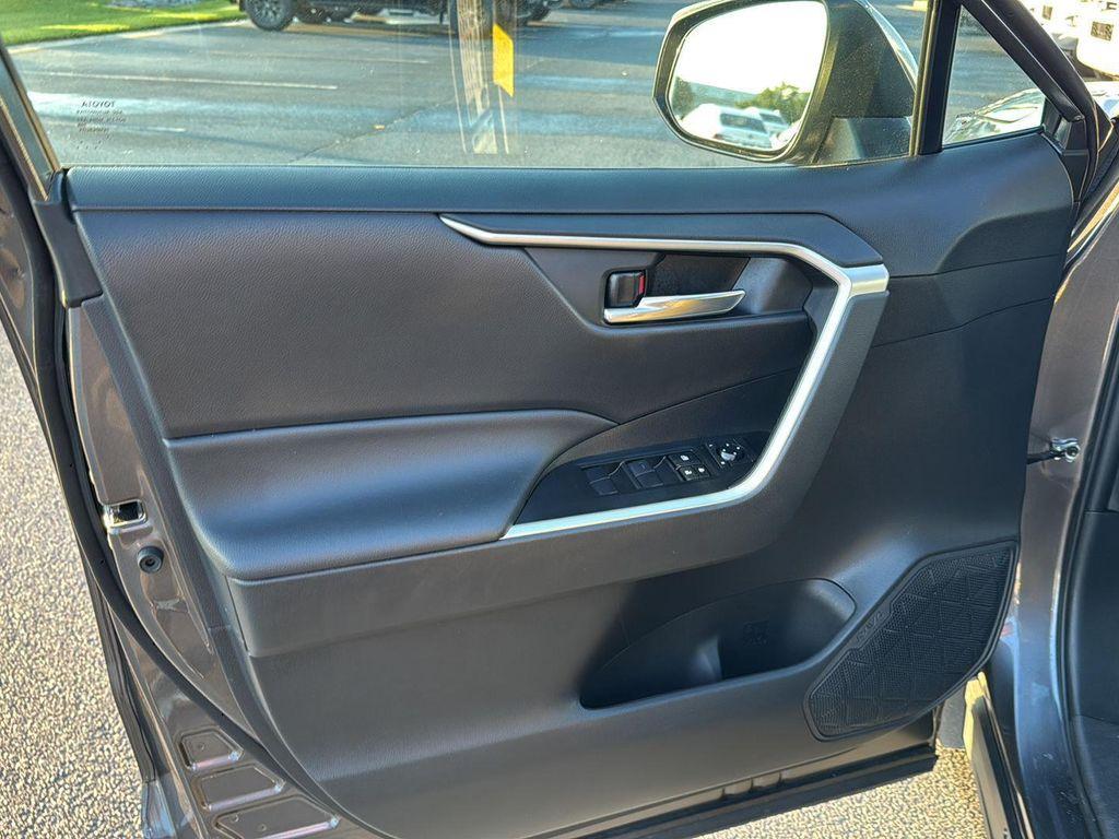 used 2021 Toyota RAV4 Hybrid car, priced at $31,900