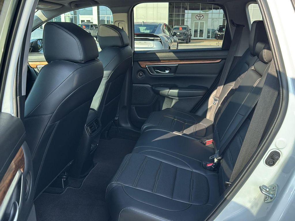 used 2021 Honda CR-V car, priced at $26,999