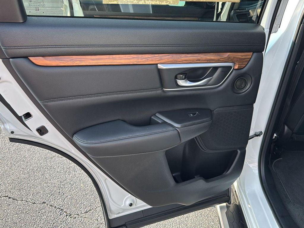 used 2021 Honda CR-V car, priced at $26,999
