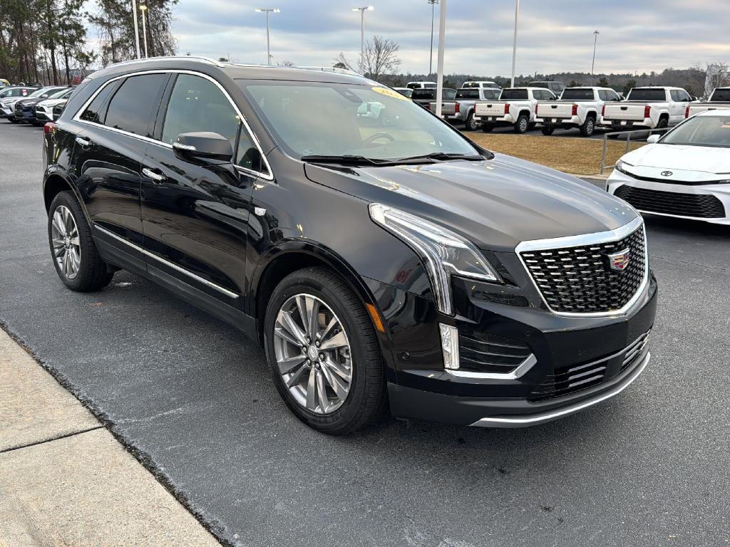 used 2023 Cadillac XT5 car, priced at $33,900