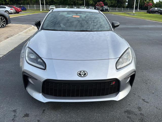 new 2025 Toyota GR86 car, priced at $36,165
