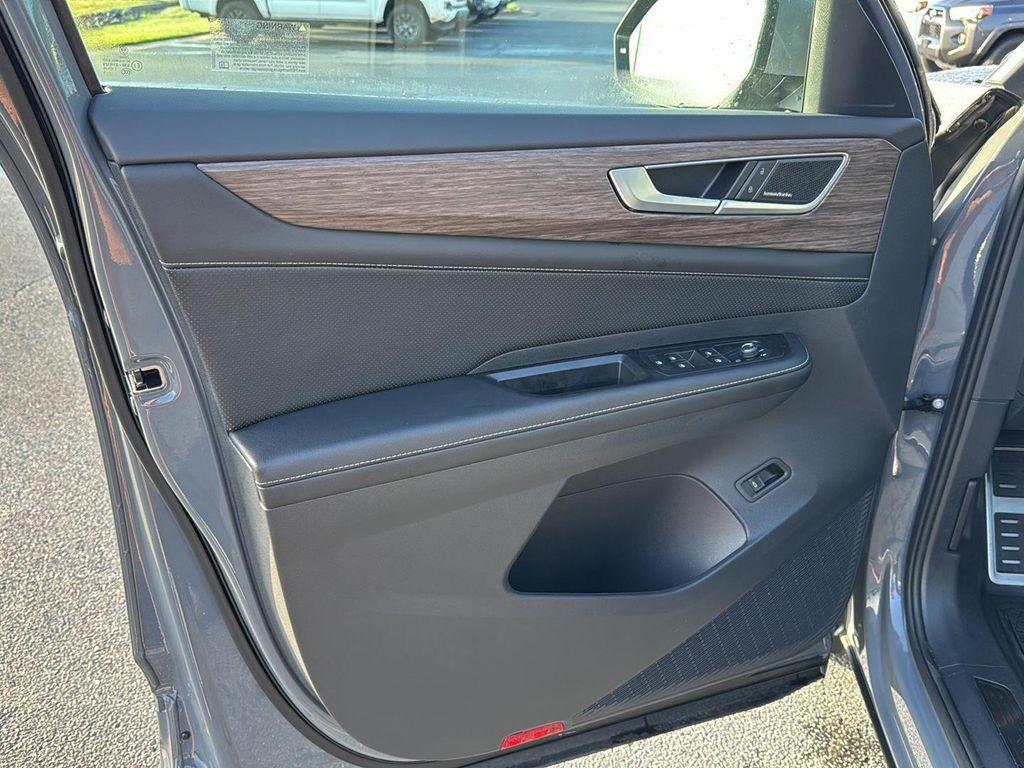 used 2025 Volkswagen Atlas car, priced at $45,700