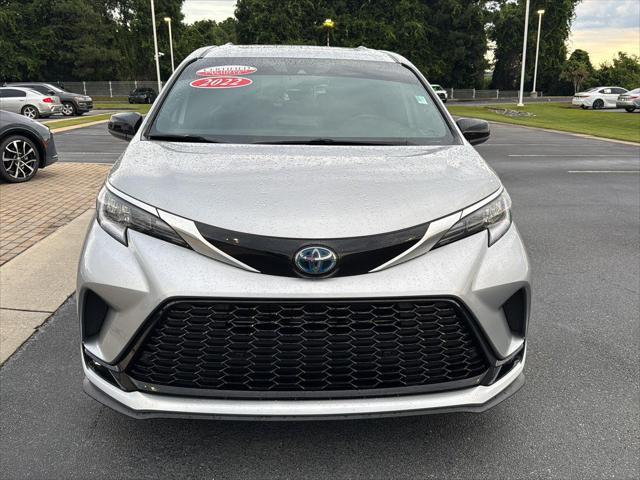 used 2022 Toyota Sienna car, priced at $45,958