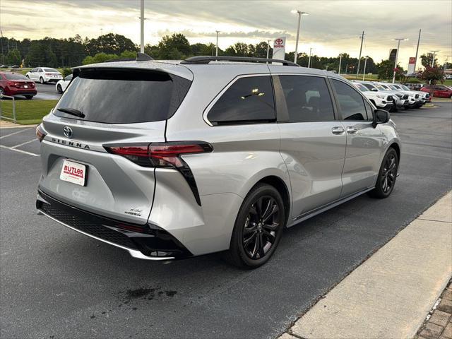 used 2022 Toyota Sienna car, priced at $45,958