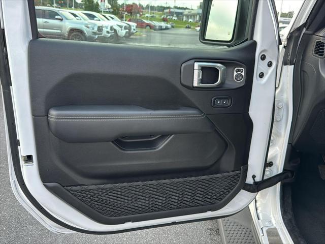 used 2022 Jeep Wrangler Unlimited car, priced at $36,400
