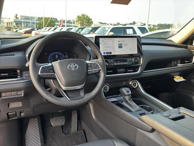 new 2025 Toyota Grand Highlander car, priced at $50,012