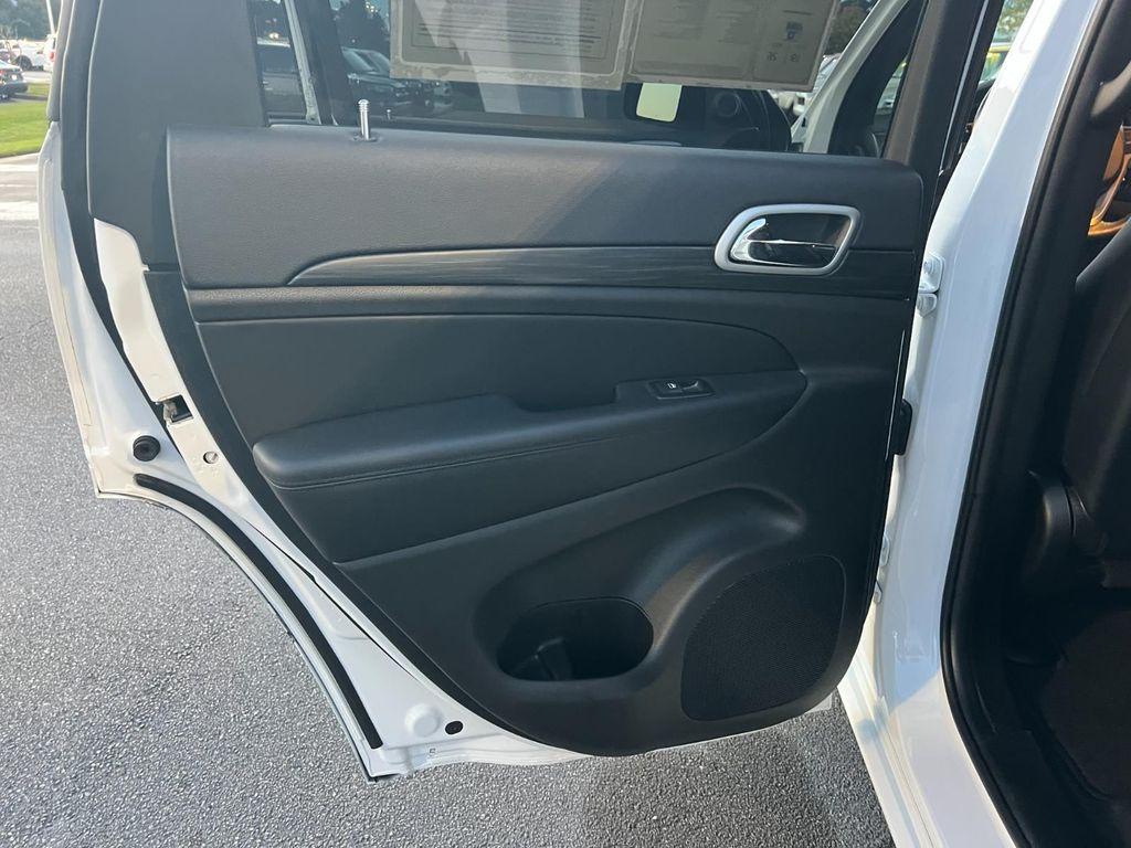 used 2021 Jeep Grand Cherokee car, priced at $20,999