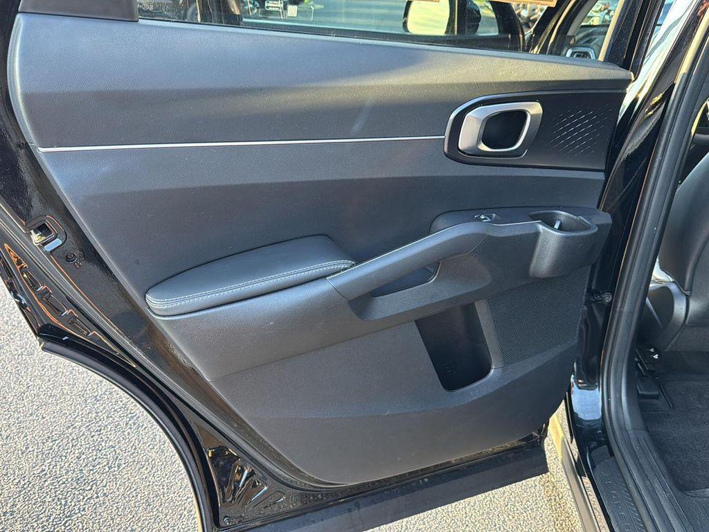used 2024 Kia Sorento car, priced at $30,899