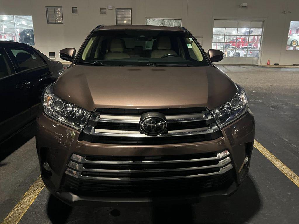 used 2017 Toyota Highlander car, priced at $24,999
