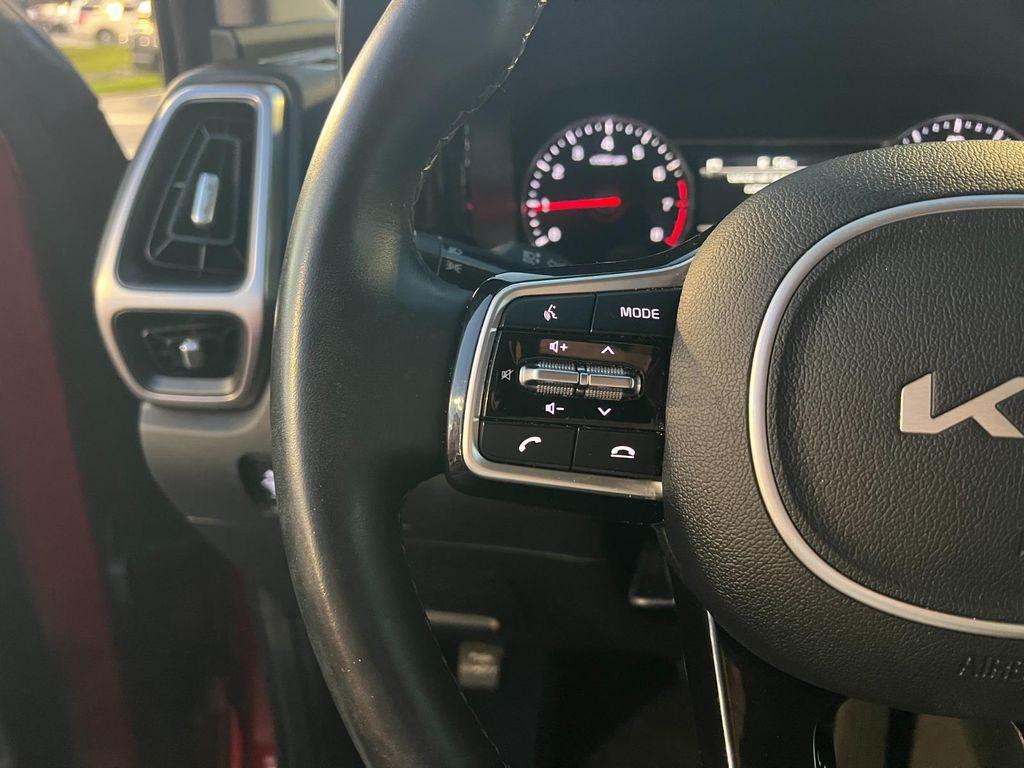 used 2022 Kia Sorento car, priced at $26,799