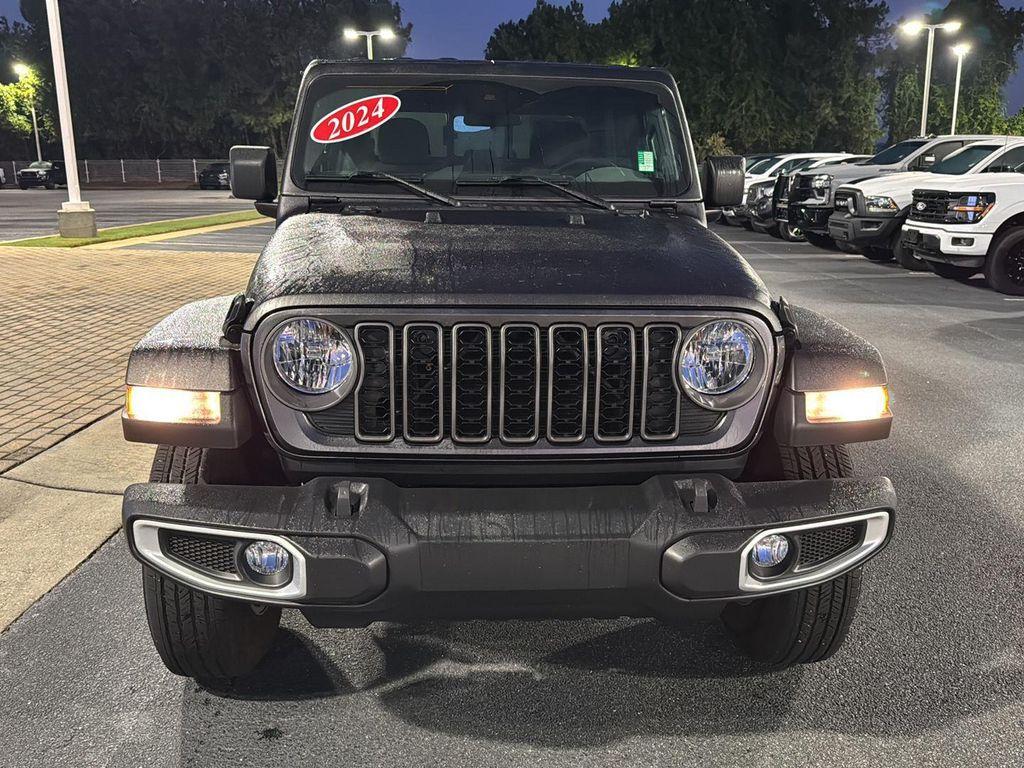 used 2024 Jeep Gladiator car, priced at $39,999