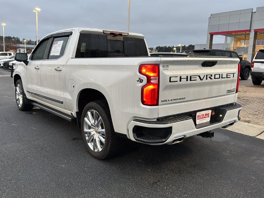 used 2022 Chevrolet Silverado 1500 car, priced at $52,000