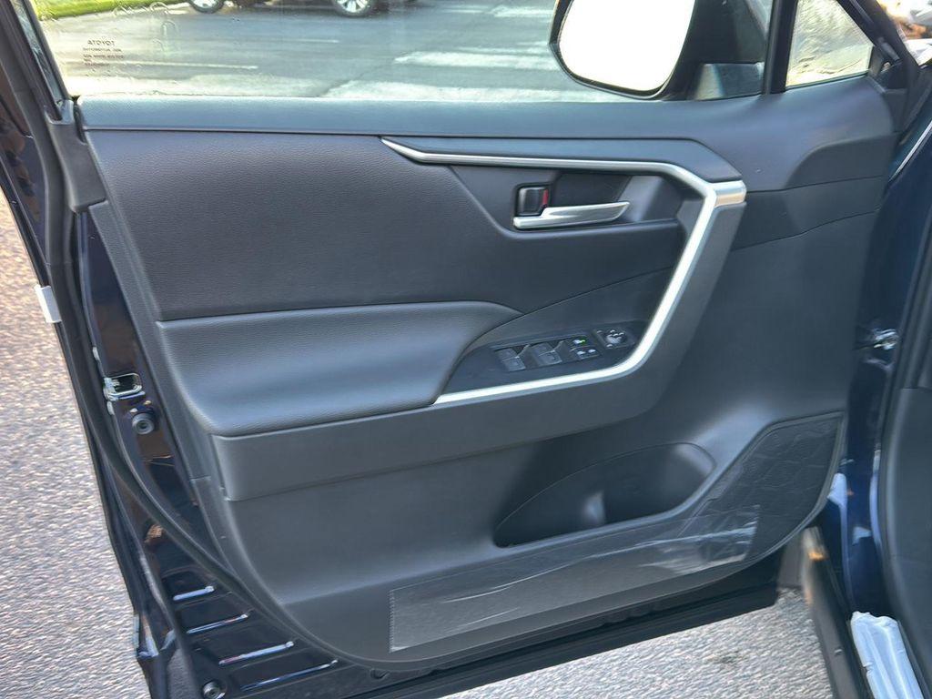 new 2025 Toyota RAV4 car, priced at $34,740