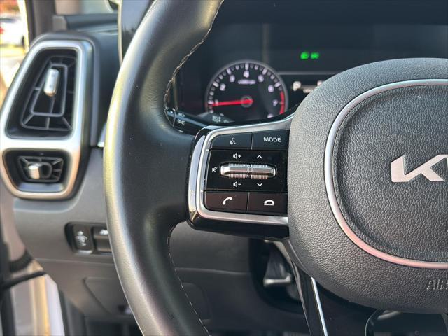 used 2022 Kia Sorento car, priced at $27,499