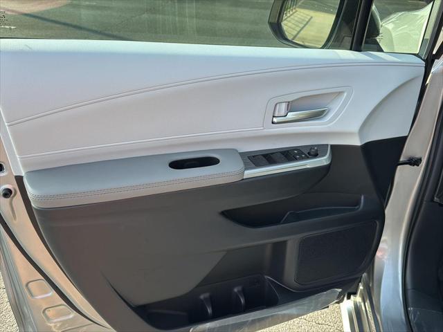new 2025 Toyota Sienna car, priced at $49,226