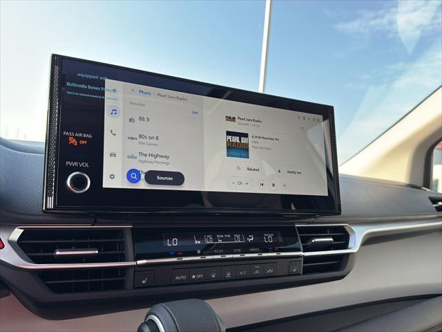 new 2025 Toyota Sienna car, priced at $49,226