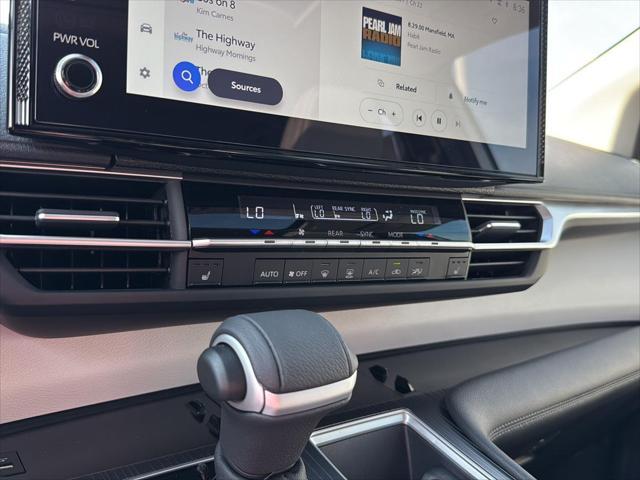 new 2025 Toyota Sienna car, priced at $49,226