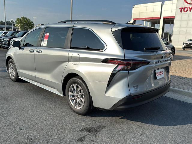 new 2025 Toyota Sienna car, priced at $49,226