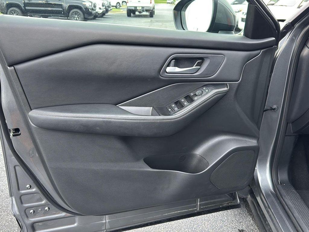 used 2024 Nissan Rogue car, priced at $25,899
