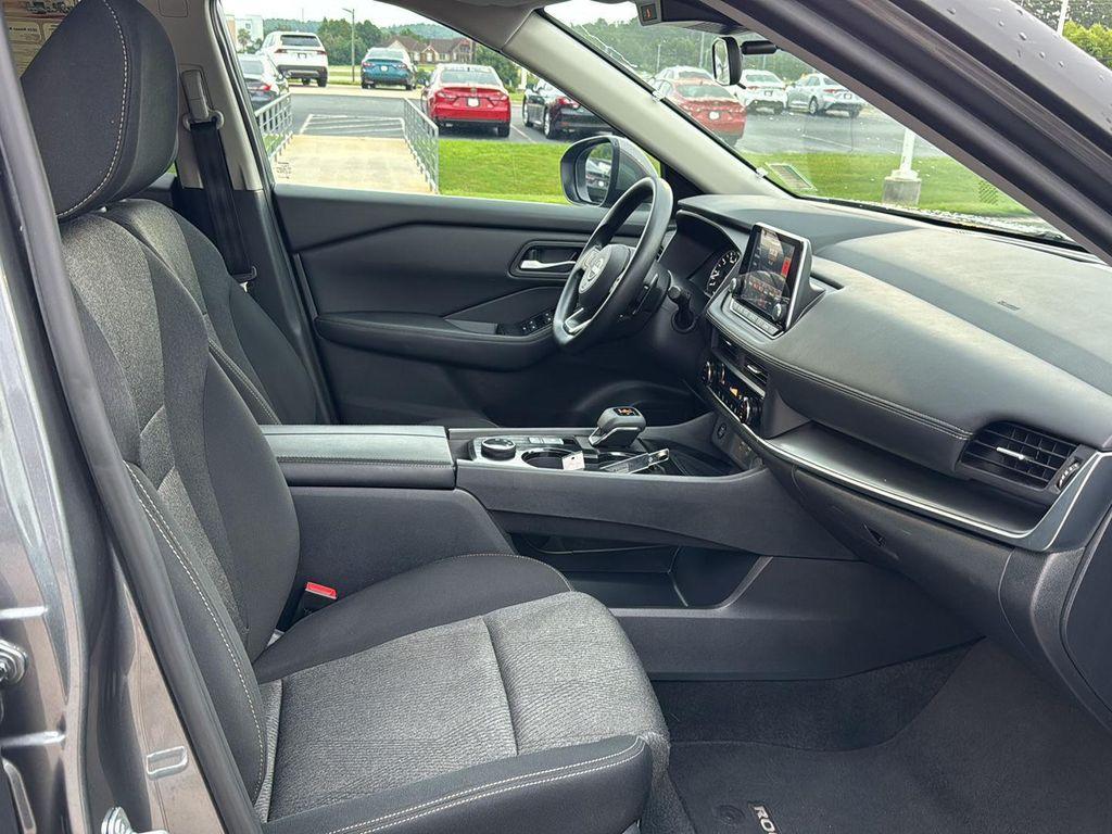used 2024 Nissan Rogue car, priced at $25,899