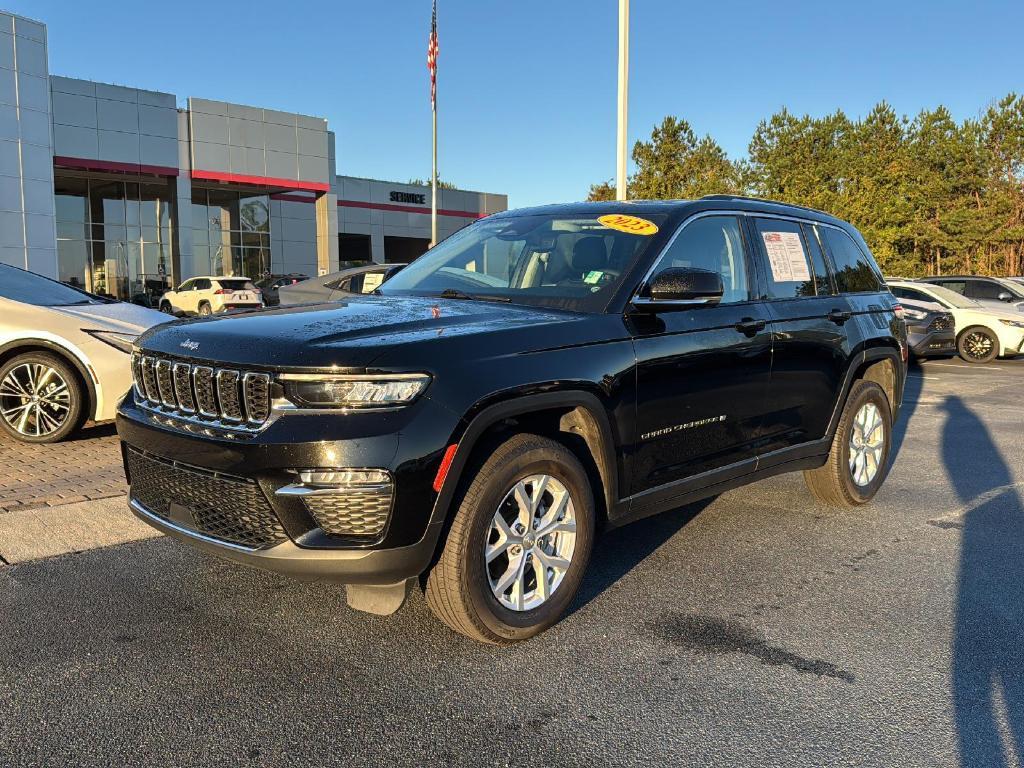 used 2023 Jeep Grand Cherokee car, priced at $29,999