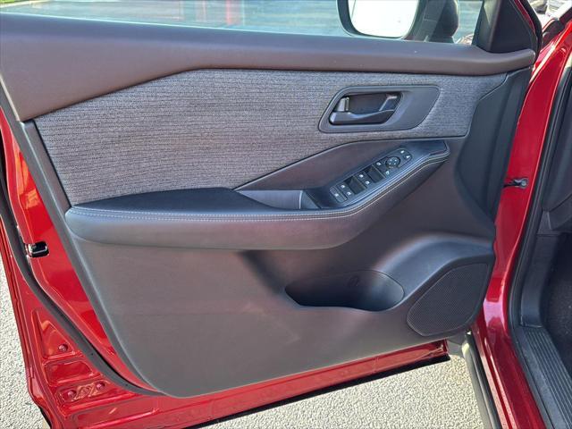 used 2021 Nissan Rogue car, priced at $18,999