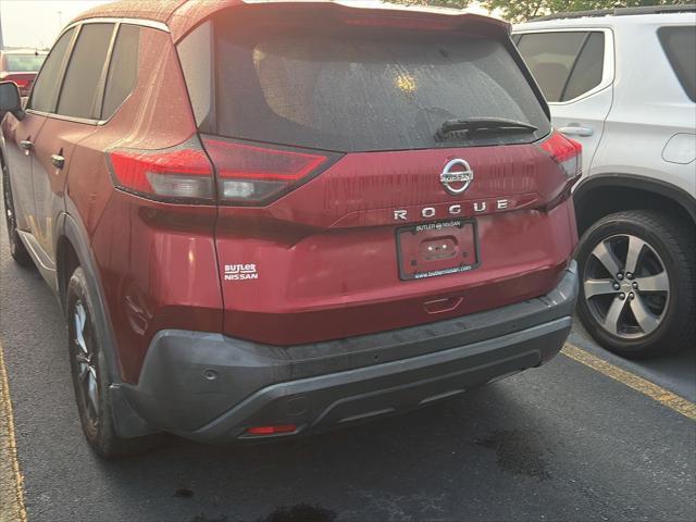 used 2021 Nissan Rogue car, priced at $17,999