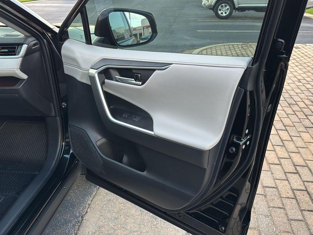new 2025 Toyota RAV4 Hybrid car, priced at $45,712