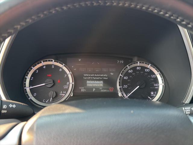 used 2024 Toyota Highlander car, priced at $43,999
