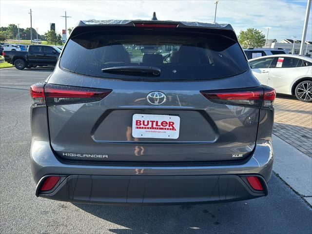 new 2025 Toyota Highlander car, priced at $44,935