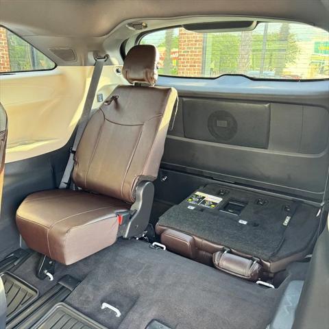 used 2023 Toyota Sienna car, priced at $54,990