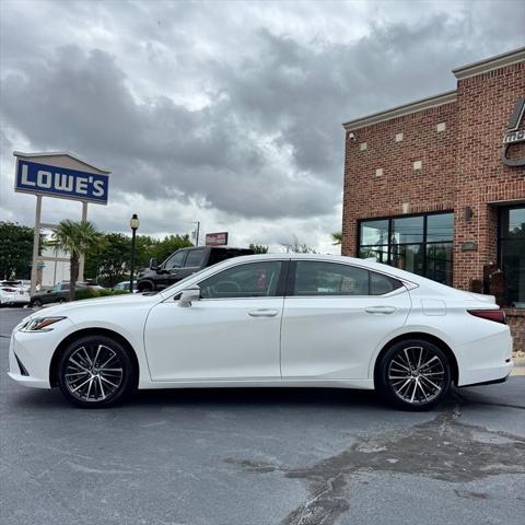 used 2024 Lexus ES 350 car, priced at $43,990