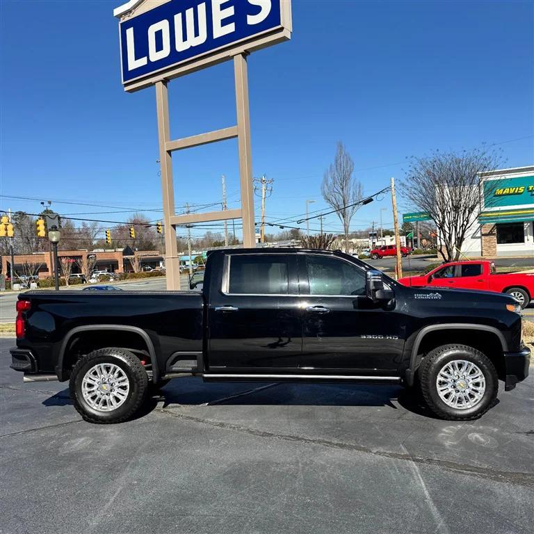 used 2022 Chevrolet Silverado 3500 car, priced at $68,990