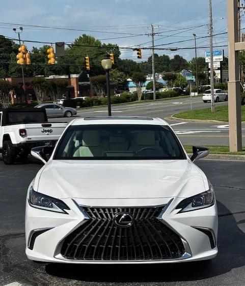 used 2022 Lexus ES 350 car, priced at $42,990