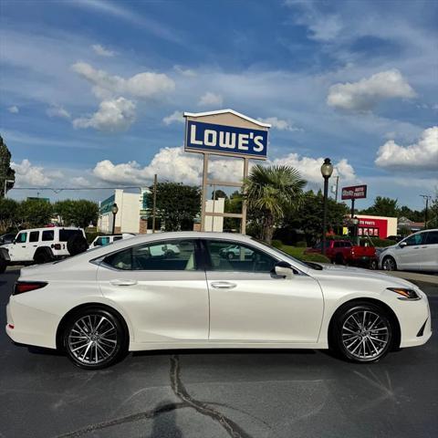 used 2022 Lexus ES 350 car, priced at $42,990